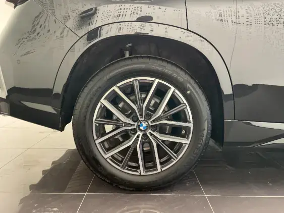 BMW X1 U11 - voiture d'occasion - Photo 25