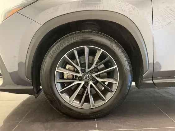 LEXUS NX II - voiture d'occasion - Photo 23