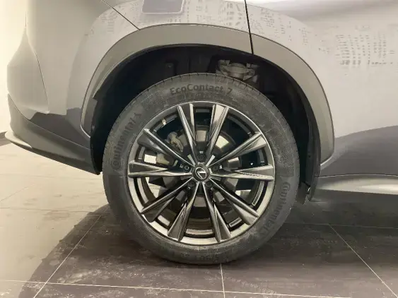 LEXUS NX II - voiture d'occasion - Photo 25