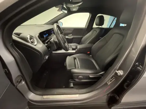 MERCEDES GLA II - voiture d'occasion - Photo 18