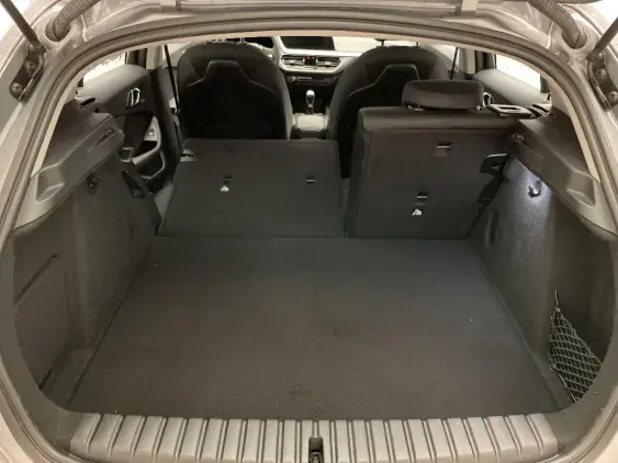 BMW SERIE 1 F40 - voiture d'occasion - Photo 16