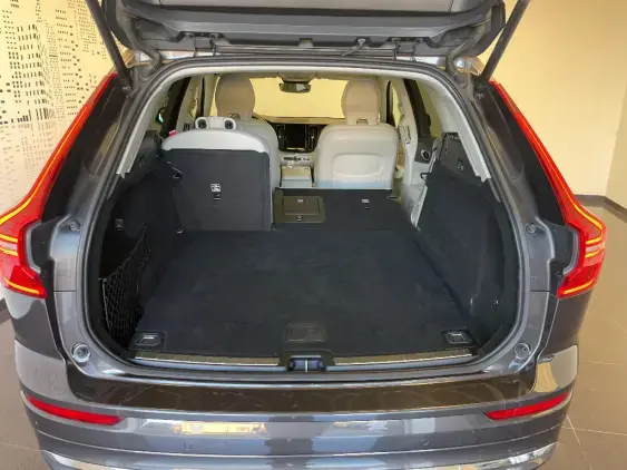 VOLVO XC60 II - voiture d'occasion - Photo 16