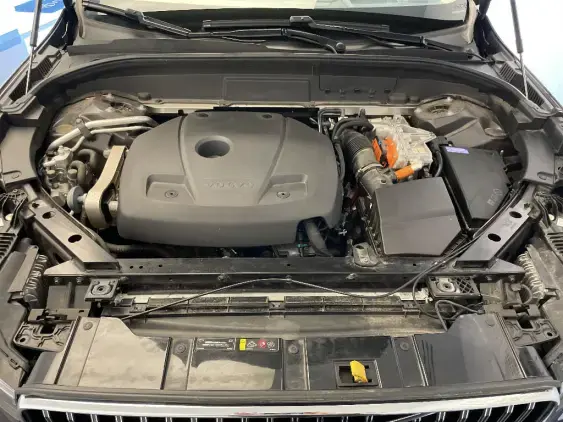 VOLVO XC60 II - voiture d'occasion - Photo 21