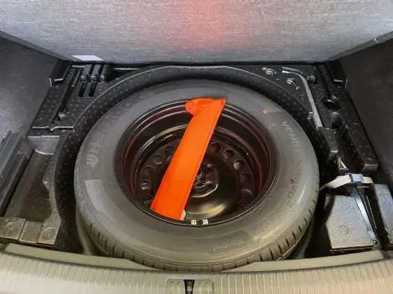 VOLKSWAGEN TIGUAN II - voiture d'occasion - Photo 17