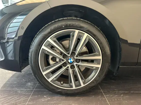 BMW SERIE 1 F40 - voiture d'occasion - Photo 22