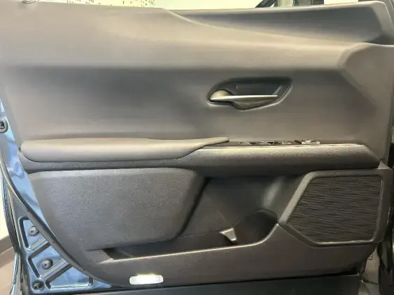 LEXUS UX - voiture d'occasion - Photo 19