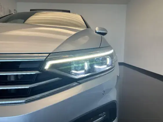 VOLKSWAGEN PASSAT SW IX - voiture d'occasion - Photo 22