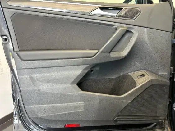 VOLKSWAGEN TIGUAN II - voiture d'occasion - Photo 18