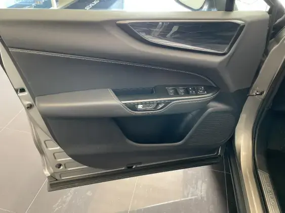 LEXUS NX II - voiture d'occasion - Photo 19