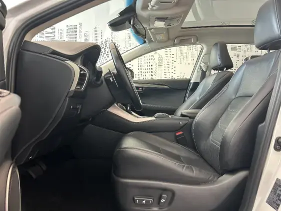 LEXUS NX - voiture d'occasion - Photo 18