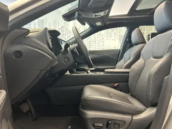 LEXUS RX V - voiture d'occasion - Photo 18