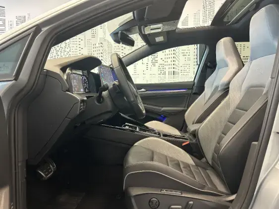 VOLKSWAGEN GOLF VIII - voiture d'occasion - Photo 18