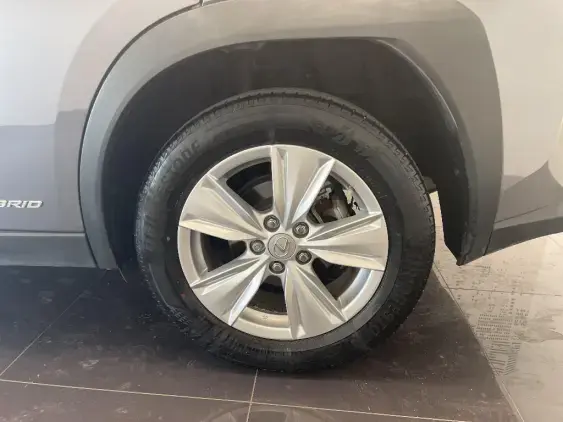 LEXUS UX - voiture d'occasion - Photo 24