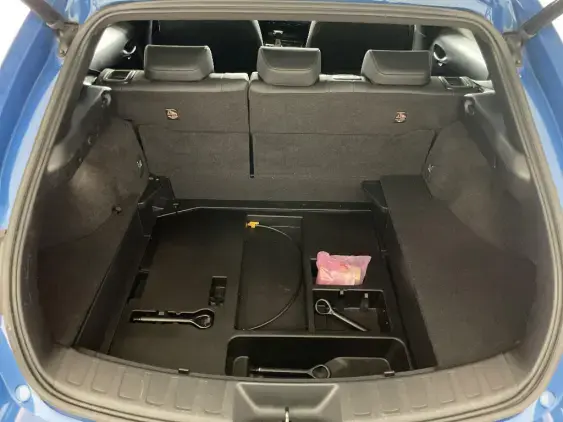 LEXUS UX - voiture d'occasion - Photo 17