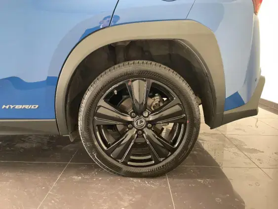 LEXUS UX - voiture d'occasion - Photo 24