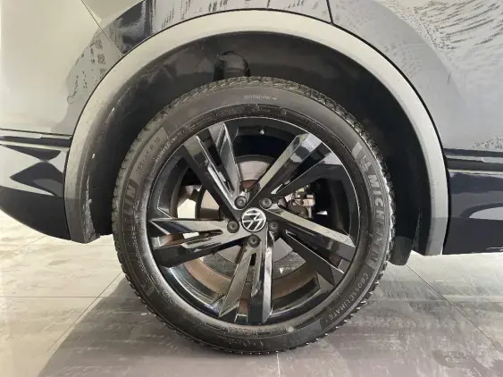 VOLKSWAGEN TIGUAN II - voiture d'occasion - Photo 25