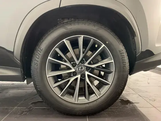 LEXUS NX II - voiture d'occasion - Photo 24