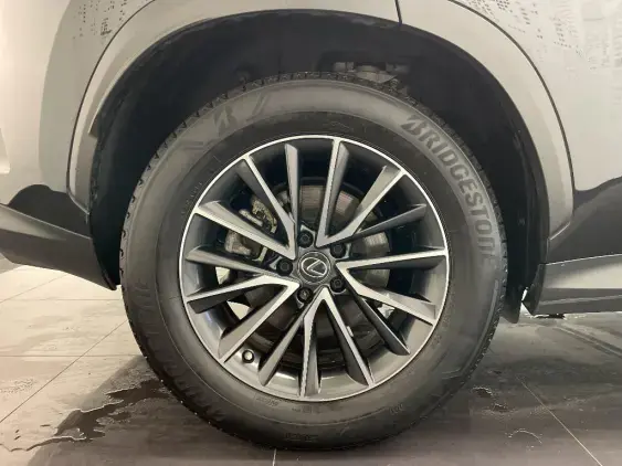 LEXUS NX II - voiture d'occasion - Photo 25