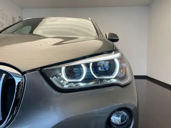BMW X1 U11 - voiture d'occasion - Photo 21