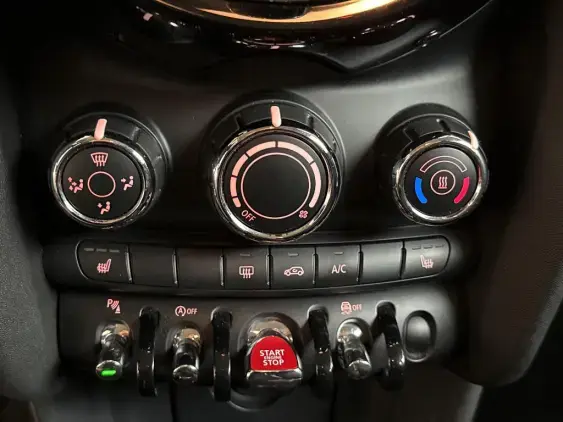 MINI MINI 5 PORTES III - voiture d'occasion - Photo 18