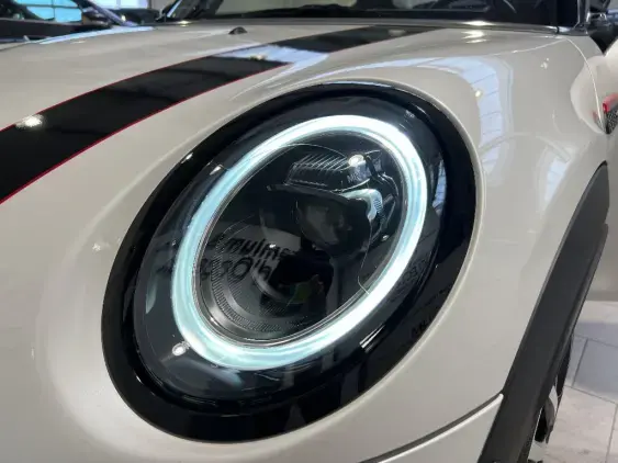 MINI CABRIO III - voiture d'occasion - Photo 21