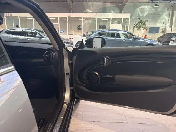 MINI MINI III - voiture d'occasion - Photo 17