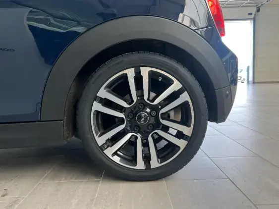 MINI CABRIOLET F57 LCI - voiture d'occasion - Photo 24