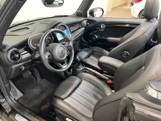MINI CABRIO III - voiture d'occasion - Photo 17