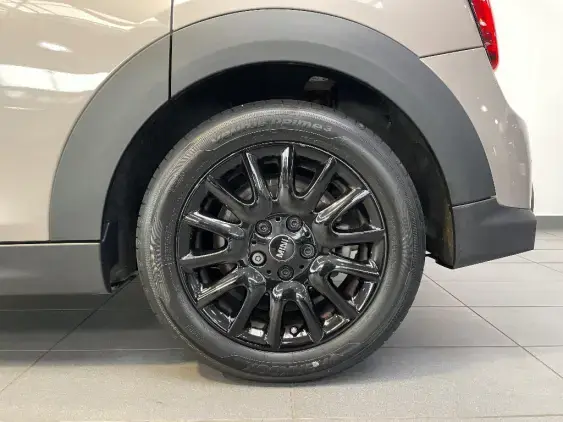 MINI MINI 5 PORTES III - voiture d'occasion - Photo 21