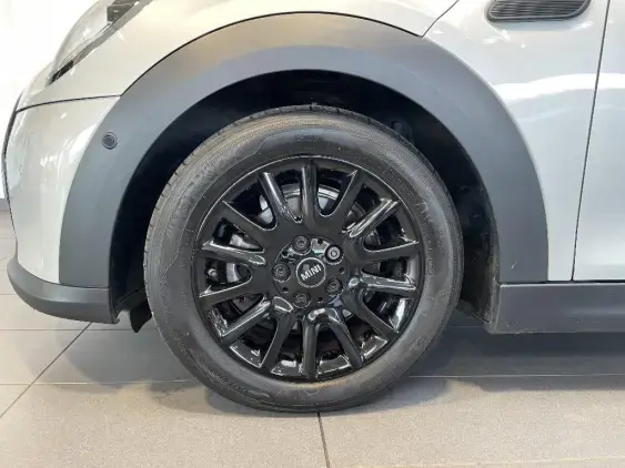 MINI MINI 5 PORTES III - voiture d'occasion - Photo 17