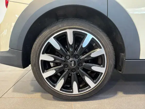 MINI MINI 5 PORTES III - voiture d'occasion - Photo 21