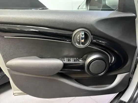 MINI MINI 5 PORTES III - voiture d'occasion - Photo 18