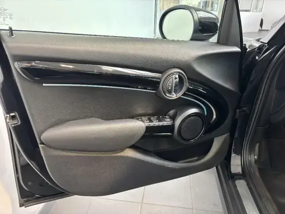 MINI MINI 5 PORTES III - voiture d'occasion - Photo 18