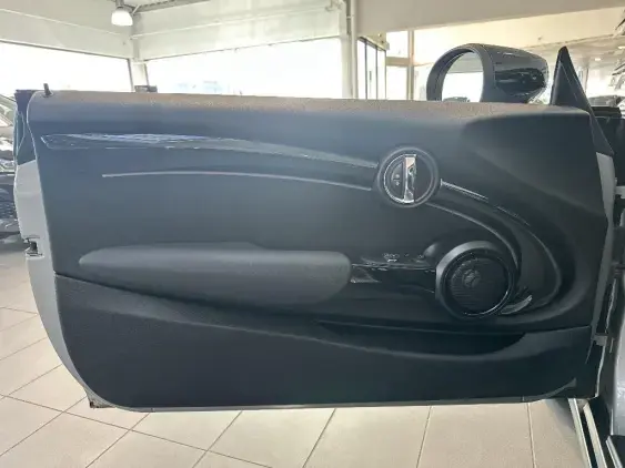 MINI MINI III - voiture d'occasion - Photo 17