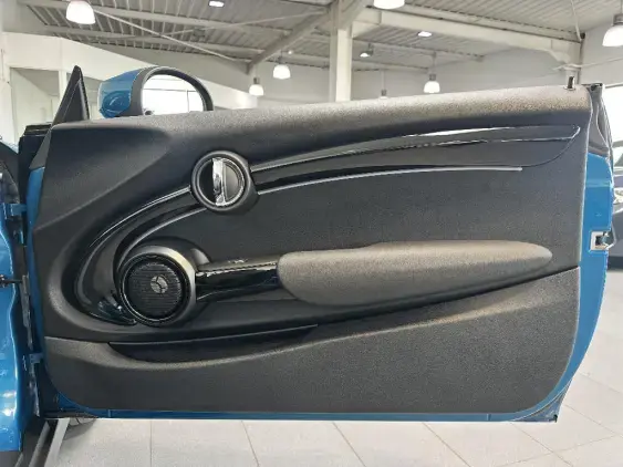 MINI CABRIO III - voiture d'occasion - Photo 18