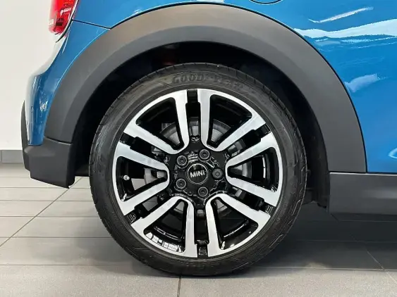 MINI CABRIO III - voiture d'occasion - Photo 22