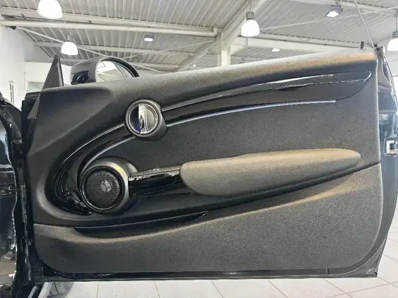 MINI CABRIO III - voiture d'occasion - Photo 18
