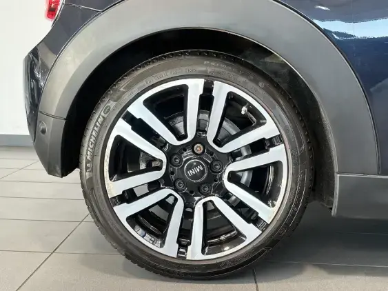 MINI CABRIOLET F57 LCI - voiture d'occasion - Photo 22