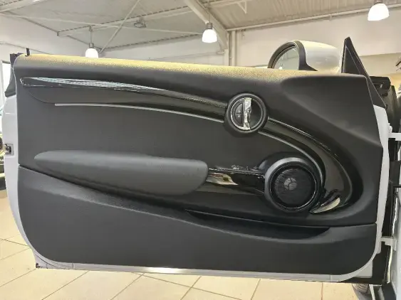MINI MINI III - voiture d'occasion - Photo 17
