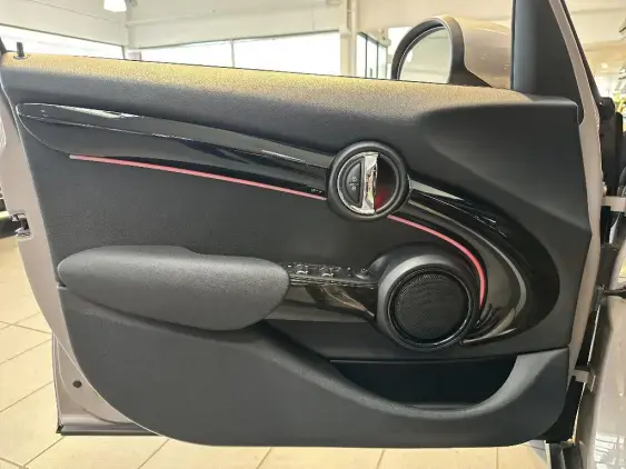 MINI MINI 5 PORTES III - voiture d'occasion - Photo 16