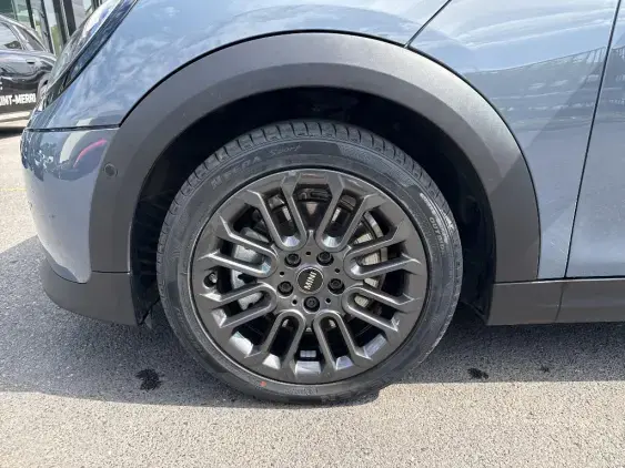 MINI COOPER F67 - voiture d'occasion - Photo 18