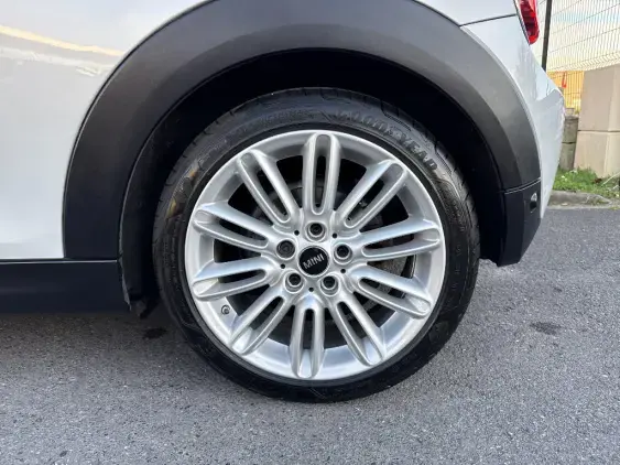 MINI MINI III - voiture d'occasion - Photo 21