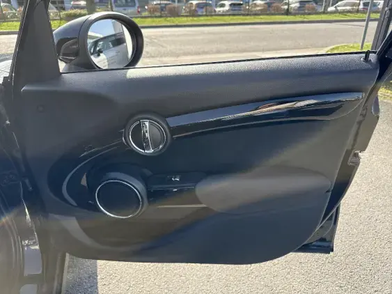 MINI MINI 5 PORTES III - voiture d'occasion - Photo 18