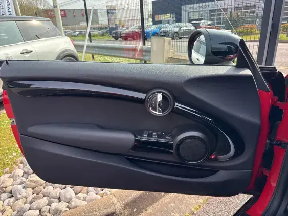 MINI CABRIOLET F57 LCI - voiture d'occasion - Photo 15