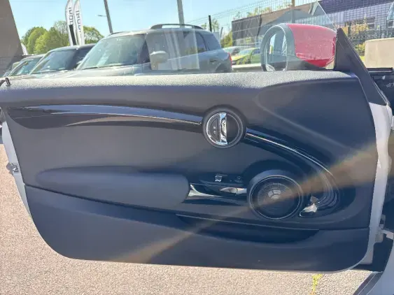 MINI MINI III - voiture d'occasion - Photo 17