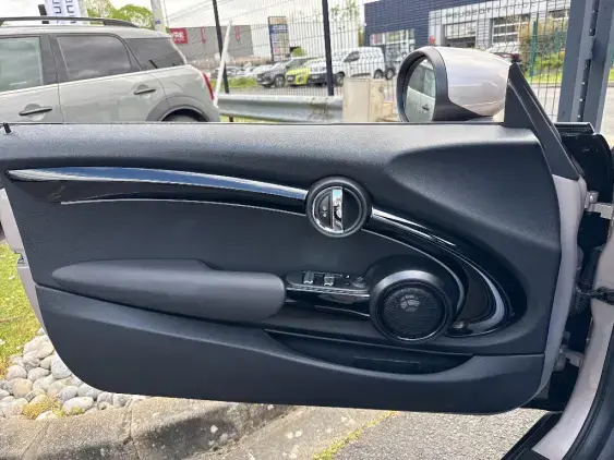 MINI CABRIO III - voiture d'occasion - Photo 16