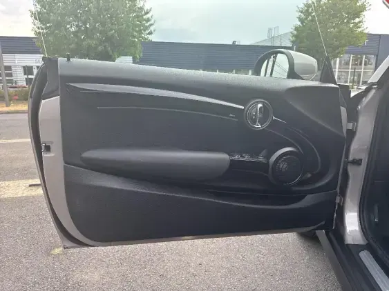 MINI CABRIO III - voiture d'occasion - Photo 16
