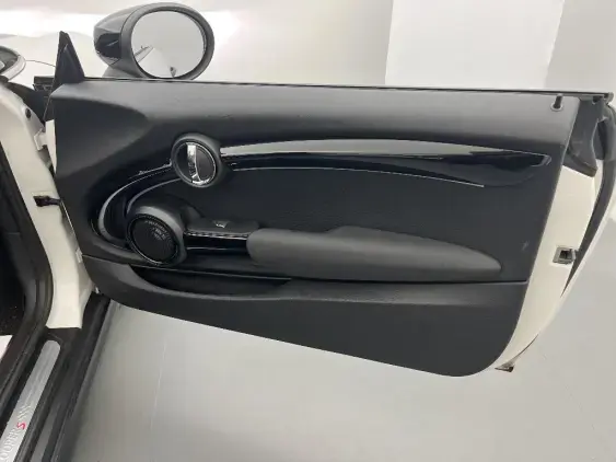 MINI CABRIO III - voiture d'occasion - Photo 20