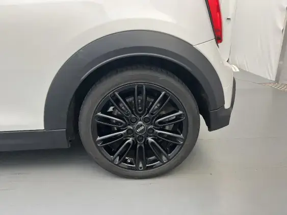 MINI CABRIO III - voiture d'occasion - Photo 24