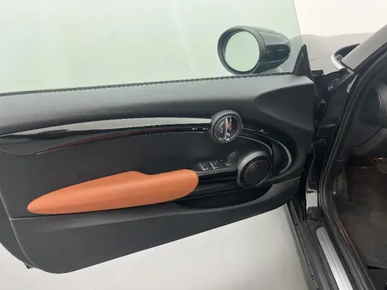 MINI CABRIO III - voiture d'occasion - Photo 17